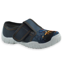 Chłopięce kapcie do przedszkola ze skórzaną wkładką Raweks Borys B25